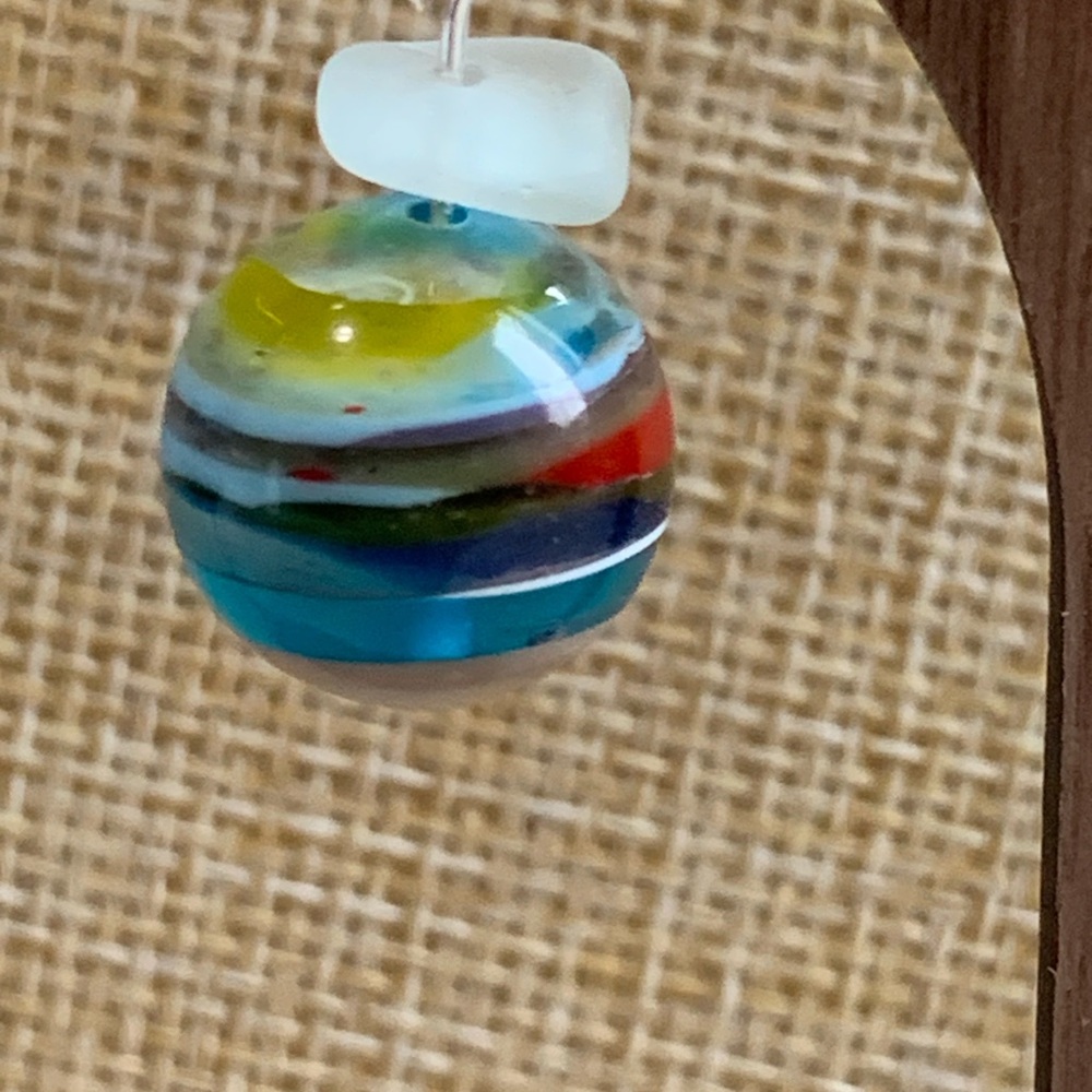 RECYCLED SURFBOARD Earrings - Eco-Friendly Ocean Jewelry** 🏄‍♀️ NWT - Picture 4 of 10